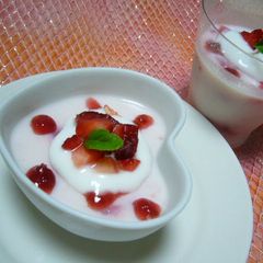 Strawberry Milk Jello A picture of Strawberry Milk Jello.