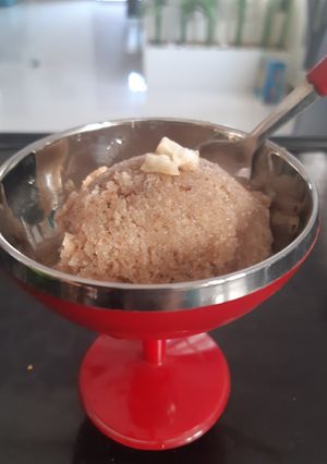 હેલ્ધી ડેટ્સ આઈસક્રીમ (વિધાઉટ ડેરી પ્રોડક્ટ) રેસીપી મુખ્ય ફોટો