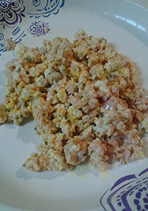 A picture of Fried ham and egg salad.