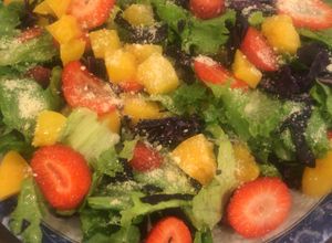 Una foto de Ensalada divertida