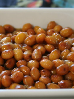 A picture of Boiled Roasted Soybeans.
