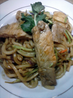 A picture of Pork and ginger Udon noodle stir fry.
