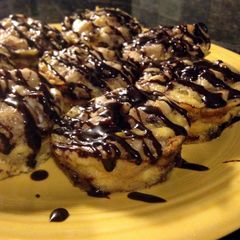 A picture of French Toast Cups.