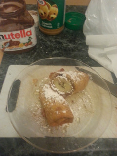 A picture of Fried Peanut Butter Banana Rolls.