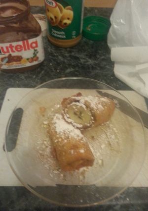 A picture of Fried Peanut Butter Banana Rolls.