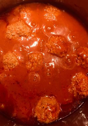 Paradicsomos húsgombóc jázmin rizzsel recept fotója