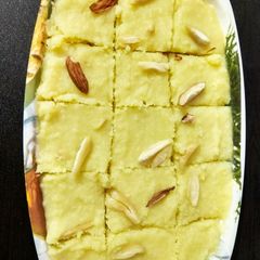 A picture of Khoya burfi.