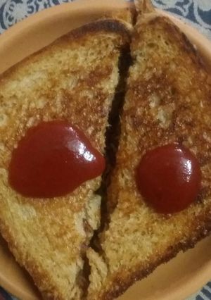 A picture of Bread Sandwich.