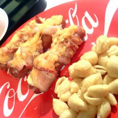 A picture of Bacon Wrapped Wiener Boats.