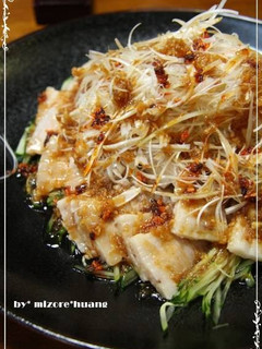A picture of Summery Taiwanese Salad with Pork Belly.