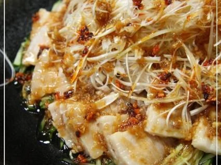 Simple Way Prepare Recipe Summery Taiwanese Salad with Pork Belly that is Delicious, Addictive}