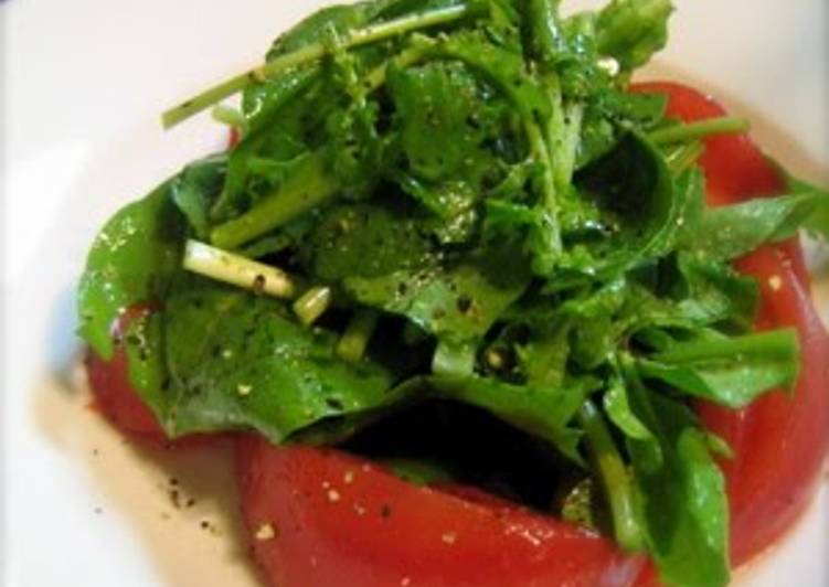 Step-by-Step Guide to Prepare Quick Tomato & Arugula Salad