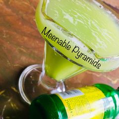 A picture of Detox water.