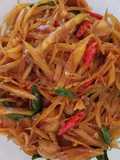 Tumis mie pepaya muda pedas manis