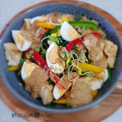 Mixed Vegetable Salad with Peanut Sauce A picture of Mixed Vegetable Salad with Peanut Sauce.