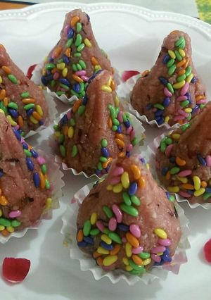 A picture of Peanut modak.