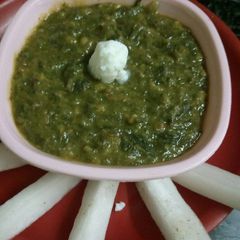 A picture of Dal palak.