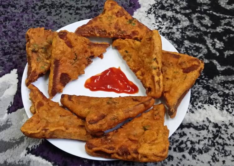 Steps to Prepare Homemade Rice and Gram Flour Bread Pakoras