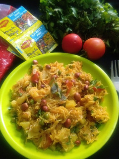 वेरमिसेली मैगी मसाला ए मैजिक(vermicelli maggi masala e magic recipe in hindi) रेसिपी मुख्य फोटो