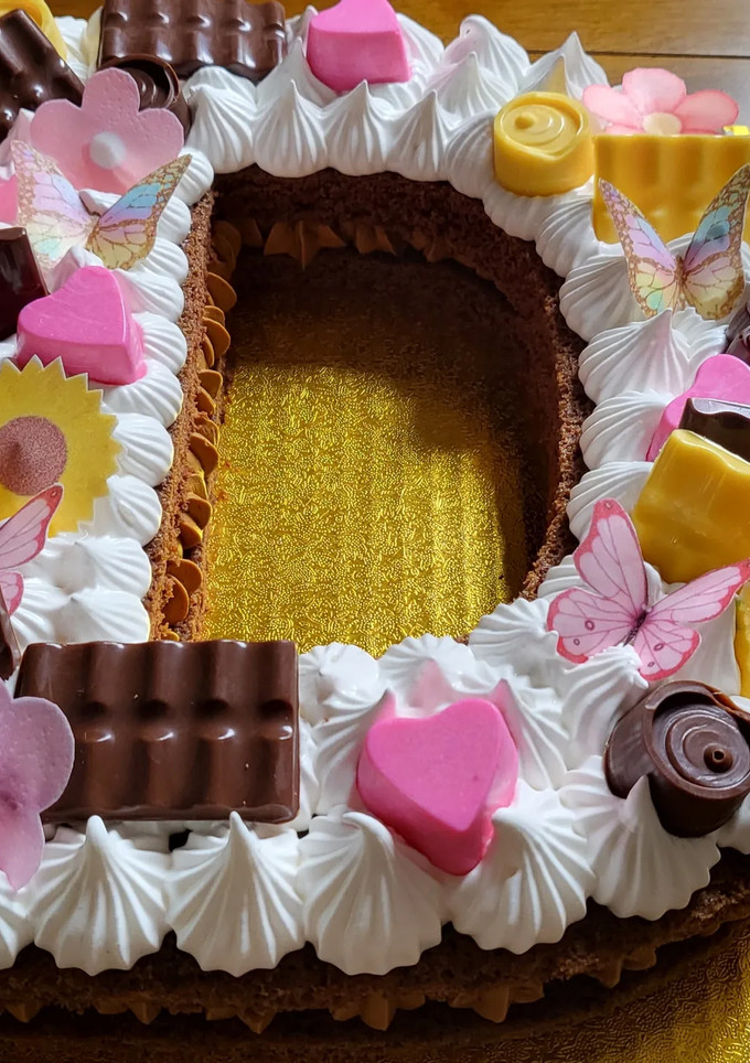 Una foto de Torta Brownie primaveral sin gluten