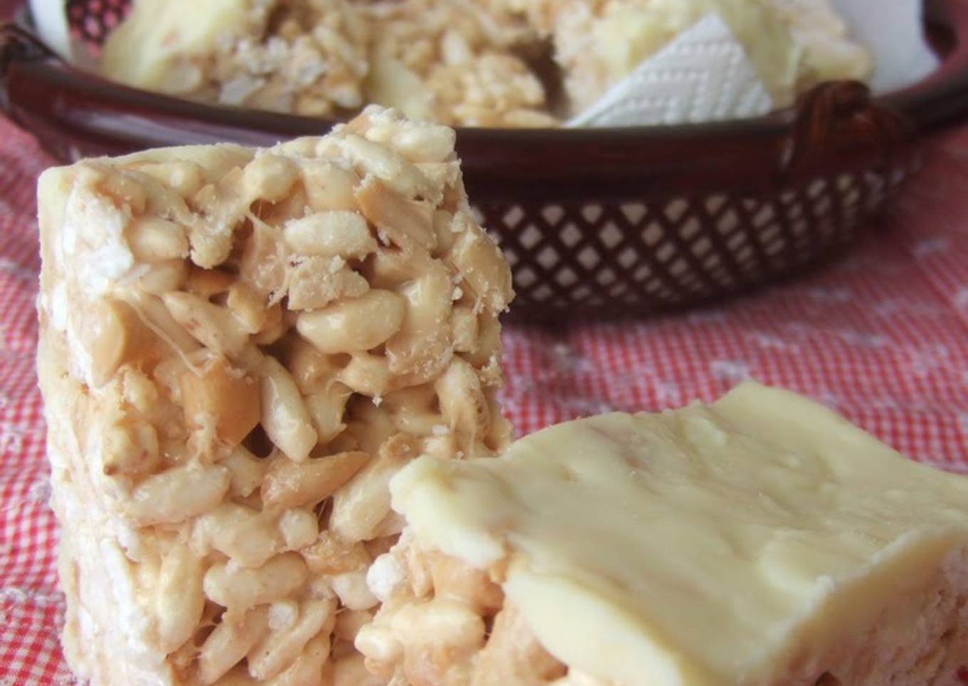 Rice Cereal Bars with Peanut Butter