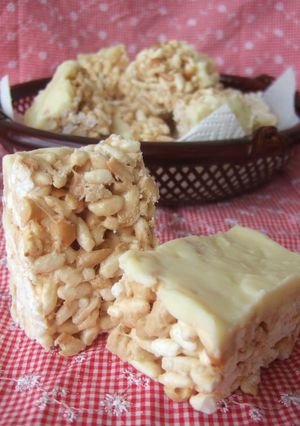 A picture of Rice Cereal Bars with Peanut Butter.