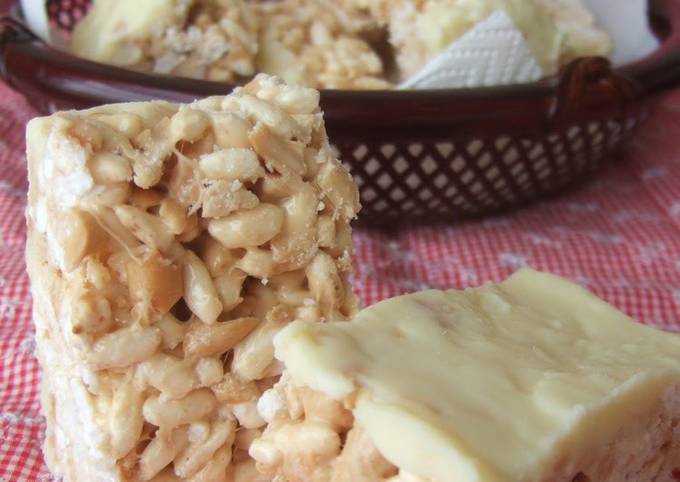 Rice Cereal Bars with Peanut Butter