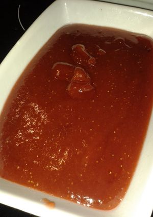 A picture of Strawberry and rhubarb cheese.