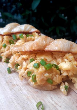 รูปของ Miso Butter Scrambled Eggs ไข่คนเนยมิโซะ
