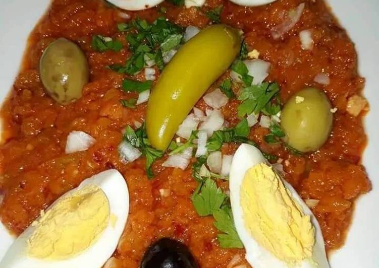 سلاطة امك حورية