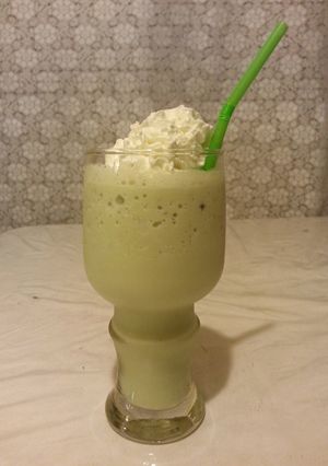 A picture of Beat-the-Heat Tea Shake.