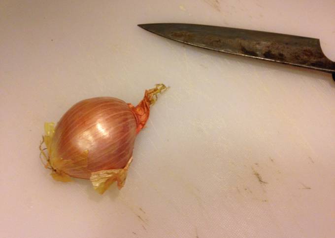 How to Mince a Shallot