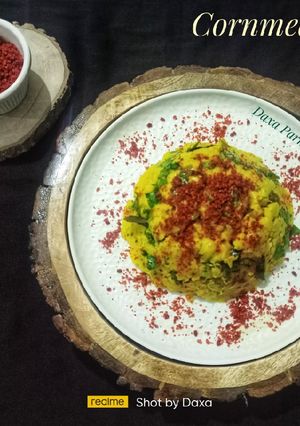 A picture of Cornmeal Khichu / Makai Nu Khichyu.