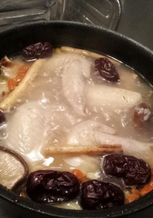 A picture of Super Simple & Authentic Chicken Ginseng Soup.