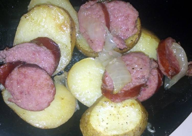 Steps to Prepare Appetizing potatoes and sausage
