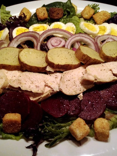 A picture of Taylor's Dinner Salad.