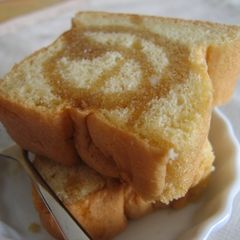 A picture of Maple Syrup Cake.