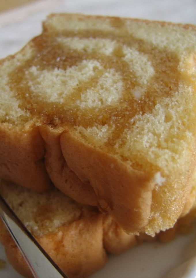 A picture of Maple Syrup Cake.