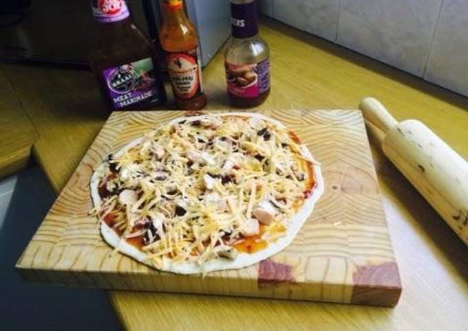 Easiest Way to Prepare Award-winning Mama's delight - Pizza