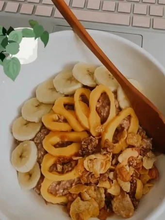 Langkah Mudah untuk Membuat Resep  Overnight Oatmeal Diet yang Enak, Bikin Ketagihan