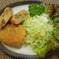 A picture of [Farmhouse Recipe] Nikujaga Croquettes.