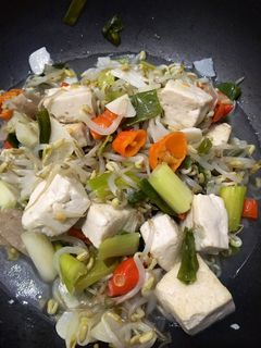 Foto resep Tumis toge tahu