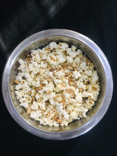 A picture of Pop Corn.
