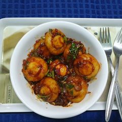 A picture of Korean Chilli Garlic Potato Bites.