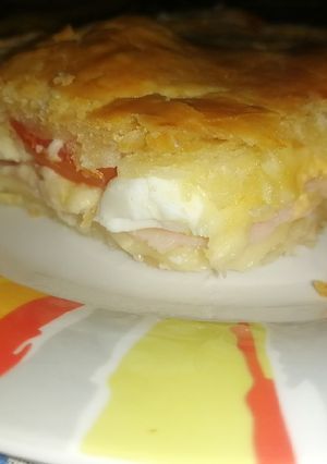 Una foto de Tarta napolitana con masa hojaldrada fácil
