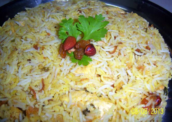 How to Make Super Quick Homemade Sobzee&#39;s Chicken Hyderabadi Biryani