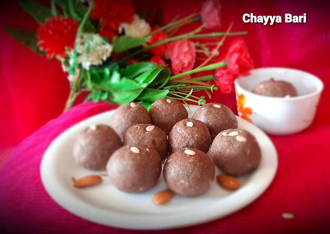 Recipe of Eric Ripert Ragi Ladoo