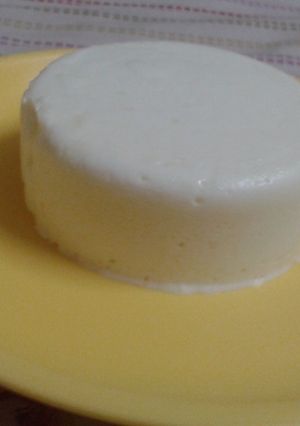 A picture of Curd ice cream.