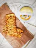 Trança de queijo, marmelada e frutos secos