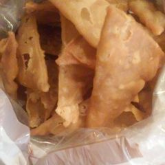 A picture of Chips for salsa.